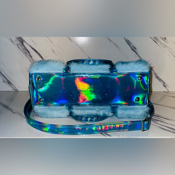 Rare Sugar Thrillz Small Blue Holographic Fur Duffel Bag Tote - Picture 7 of 12